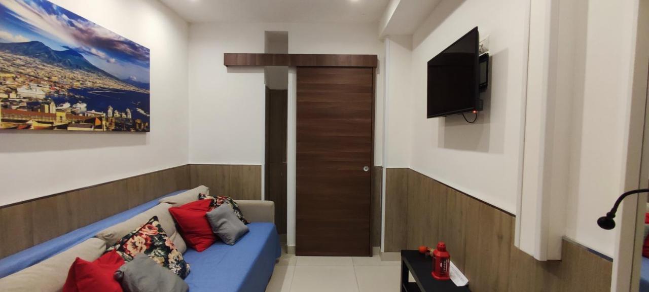 Napuletanata Apartment Napoli Bagian luar foto
